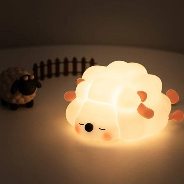 چراغ خواب سیلیکونی مدل گوسفند رنگ مشکی