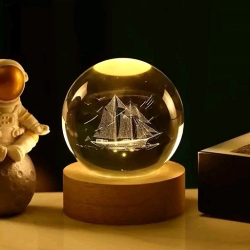 گوی کریستالی قطر 6سانتی متری مدل کشتی