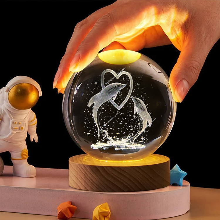 خرید گوی کریستالی مدل دلفین و قلب