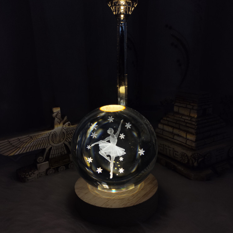 خرید هدیه زیبا دخترانه مدل گوی کریستالی مدل دختر باله