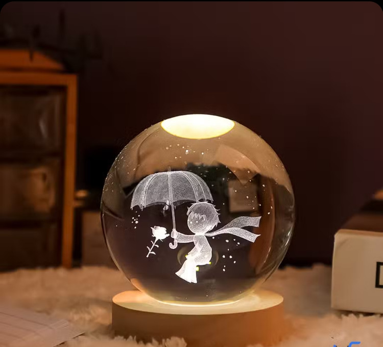 خرید چراغ خواب گوی کریستالی مدل شازده کوچولو