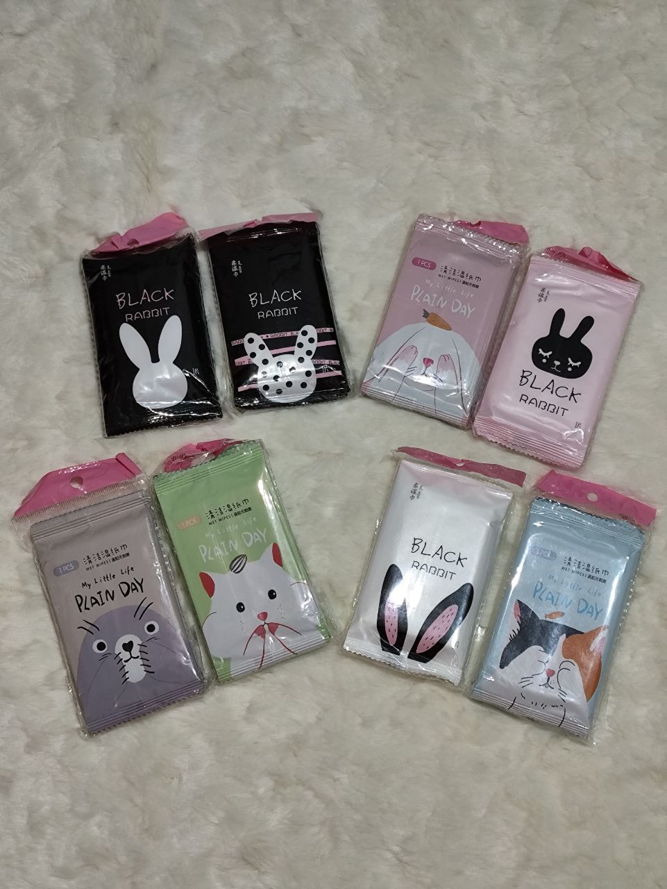 خرید دستمال مرطوب معطر وارداتی طرح دار