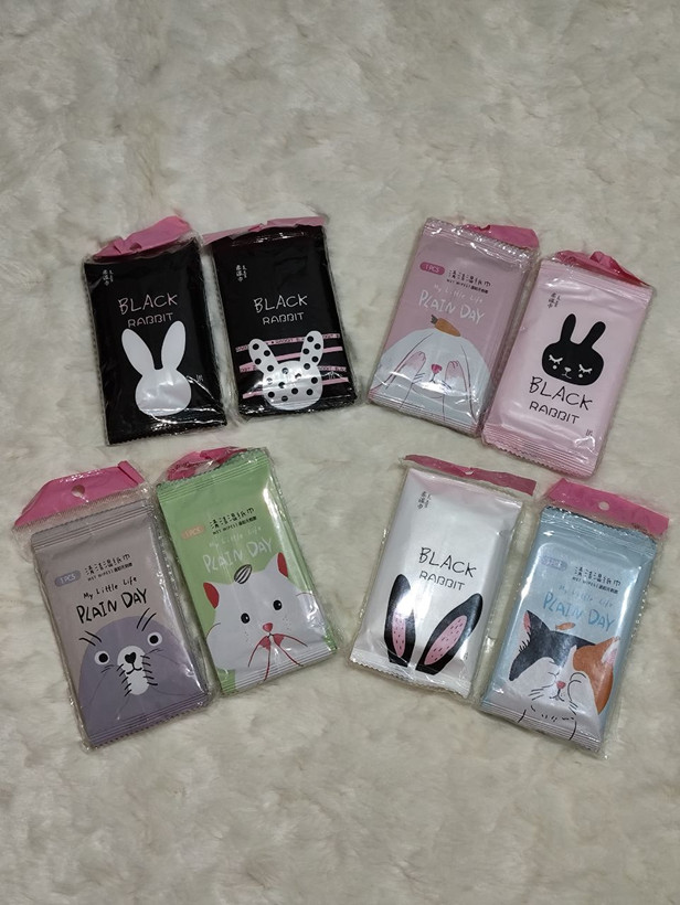 خرید دستمال مرطوب معطر وارداتی طرح دار