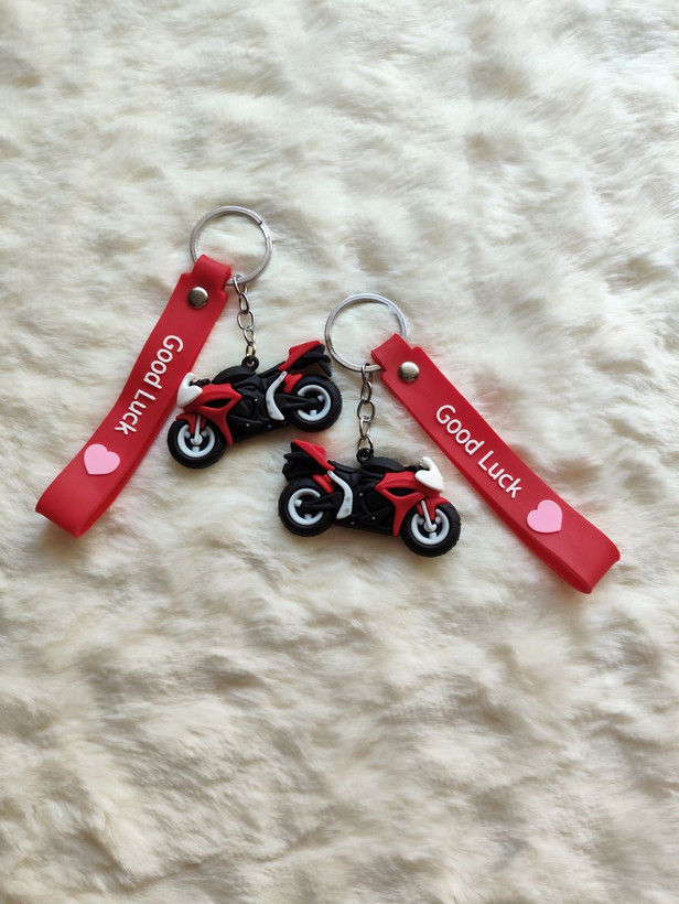 خرید جاکلیدی و آویز طرح موتور سیکلت مسابقه ای