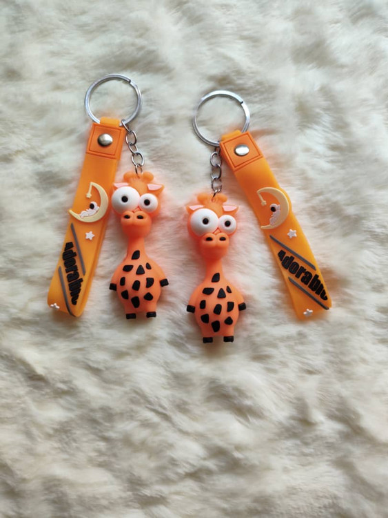 خرید جاکلیدی و آویز مدل زرافه کوچولو