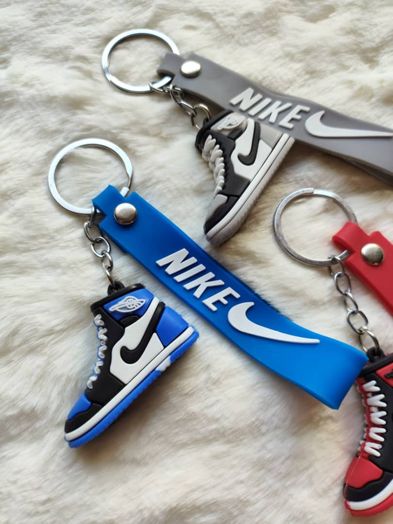 خرید گیفت های پسرانه و دخترانه برای مدارس و تولد