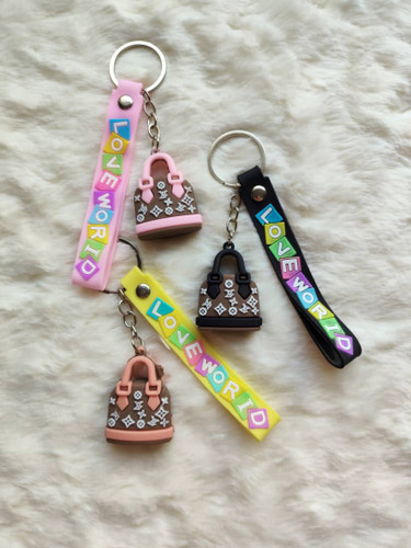 خرید جاکلیدی و آویز طرح کیف دستی زنانه لویی ویتون