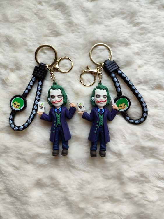 خرید جاکلیدی و آویزی سیلیکونی وارداتی مدل جوکر