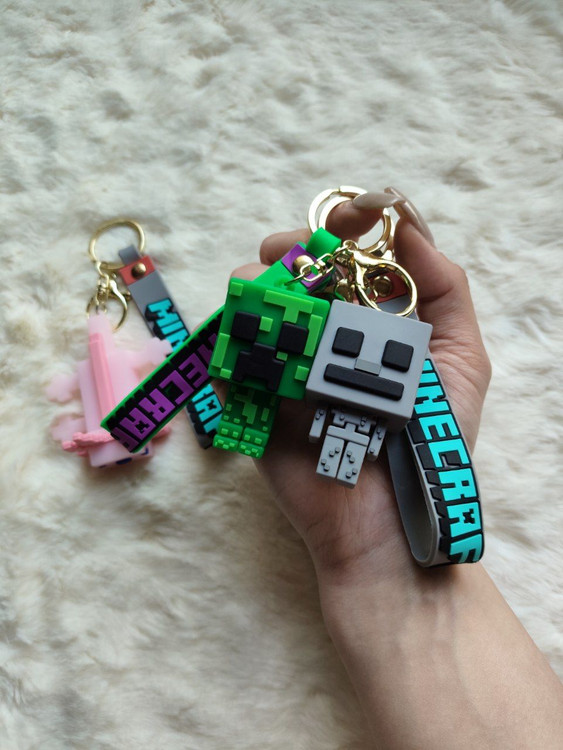 خرید جاکلیدی و آویز سیلیکونی وارداتی اورجینال مدل ماینکرفت