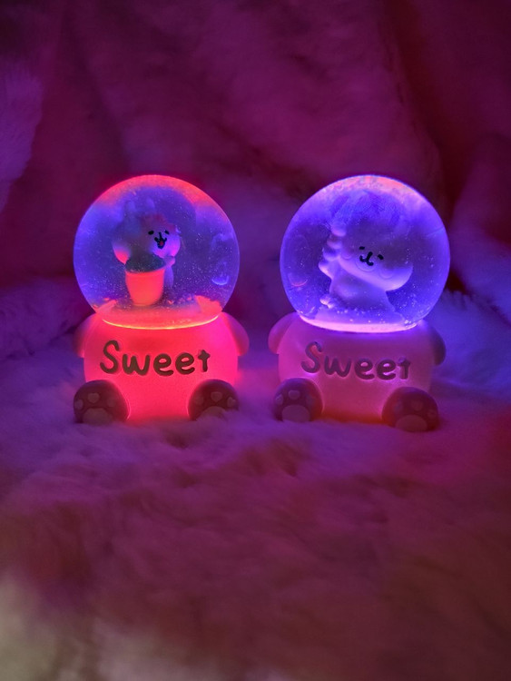 گوی کادویی دونه برفی چراغدار چند رنگ