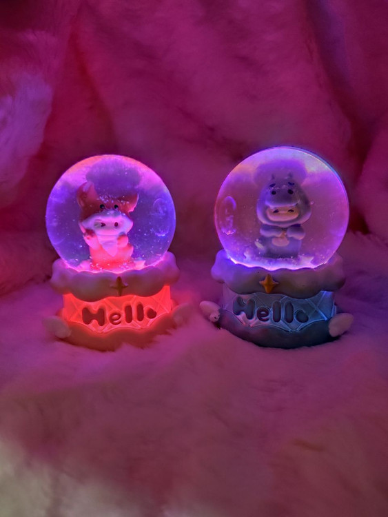 گوی چراغدار کوچک دونه برفی مدل باب اسفنجی و پاتریک