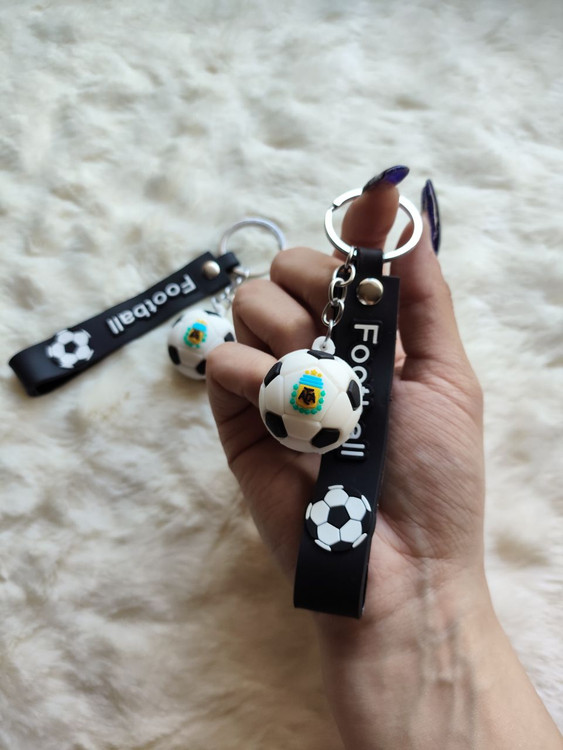 جاکلیدی و آویز سیلیکونی برای گیفت و هدیه پسرانه