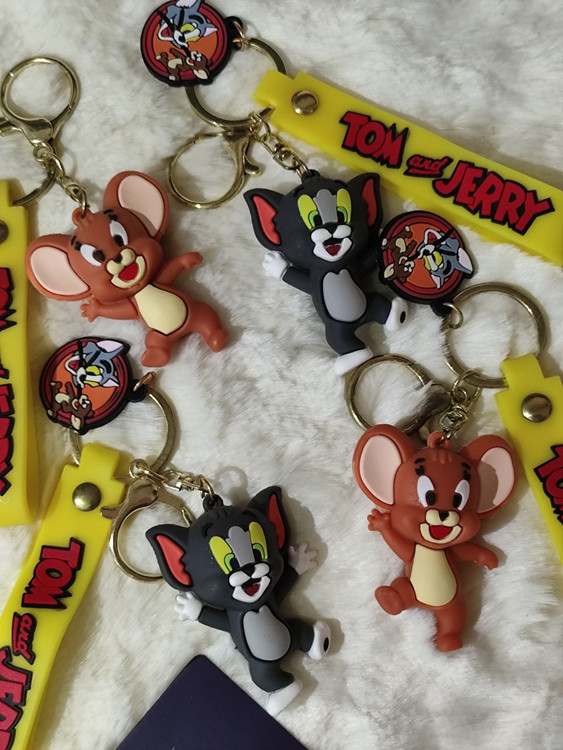 خرید جاکلیدی و آویز وارداتی و اورجینال مدل تام و جری