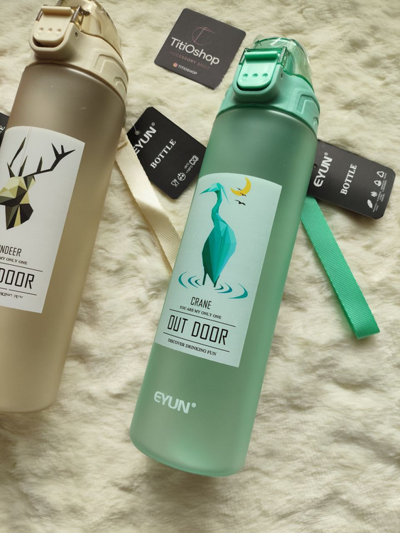 قمقمه ورزشی eyun طرح مثلثی رنگ آبی